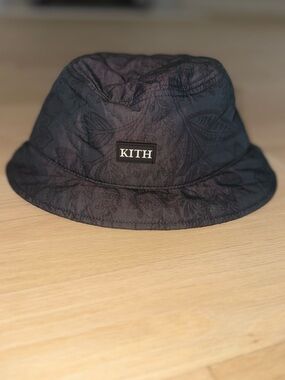 Kith Black Paisley-Print Bucket Hat with Front Logo